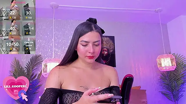 Snapshot of lilicooper_ chatting on 01-11-25, 08:32 lilicooper online show from 01-11-25, 08:32