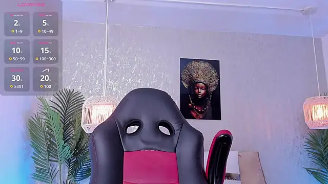 Snapshot of lilicooper_ chatting on 01-31-25, 08:43 lilicooper online show from 01-31-25, 08:43