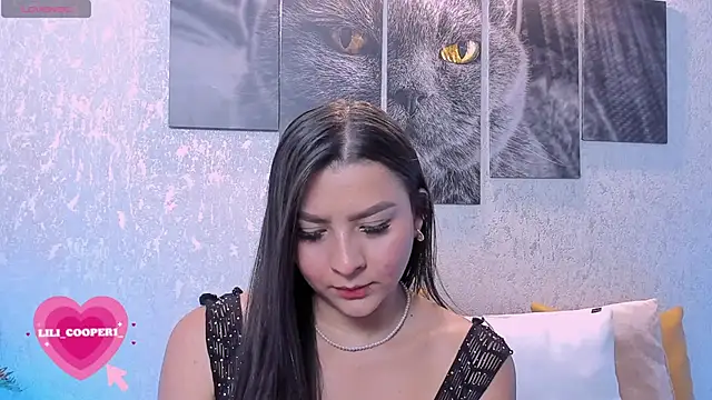 Snapshot of lilicooper_ chatting on 03-07-25, 08:22 lilicooper online show from 03-07-25, 08:22