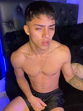 James1lee  online show from 01-15-25, 03:43