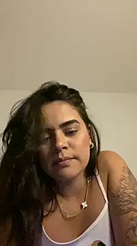 Snapshot of rebeccaareys chatting on 02-21-25, 03:34 rebeccaareys online show from 02-21-25, 03:34