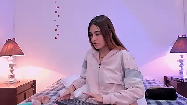 sofiarouge online show from 03-13-25, 01:32