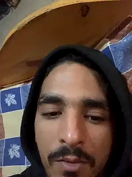 Snapshot of Xxxhalcon chatting on 11-22-25, 10:36 Xxxhalcon online show from 11-22-25, 10:36