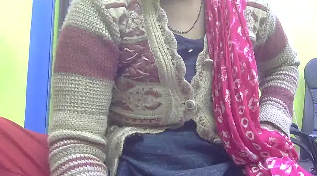 CUTYHINA 001 online show from 12-02-24, 04:09