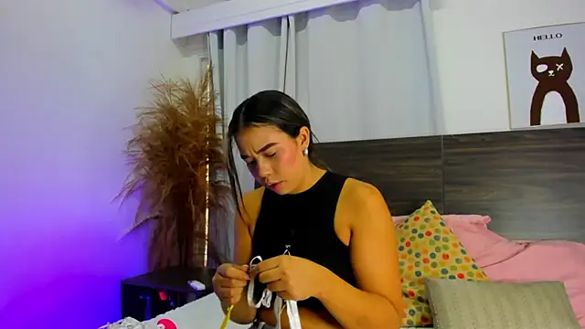 Martina Miiller online show from 02-06-25, 12:59