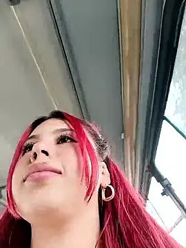 aurora sky11 online show from 11-05-25, 03:34