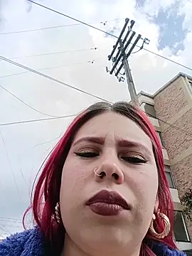 aurora sky11 online show from 11-12-25, 07:24