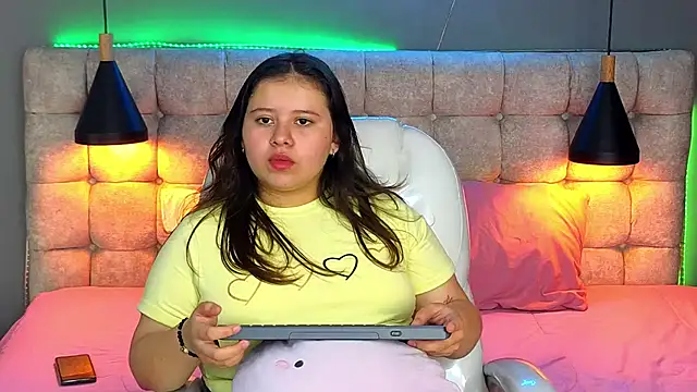 Laia and Aloby online show from 01-10-25, 03:27