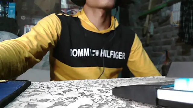 Dreamdaze2025 online show from 04-09-26, 06:24