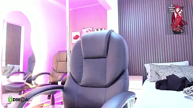 natasha  jackson online show from 11-24-25, 12:49