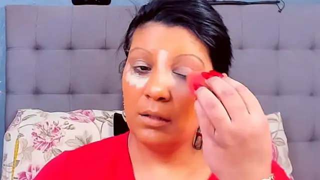 AmyCubes online show from 02-19-25, 09:25