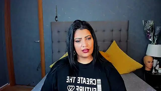 AmyCubes online show from 03-08-26, 04:11