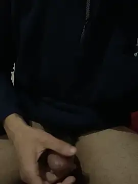 Snapshot of Young_arabe chatting on 02-10-25, 12:30 Young arabe online show from 02-10-25, 12:30