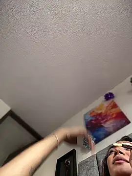 Nikol Rang   online show from 12-16-25, 06:24