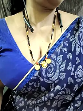 Snapshot of bhuvana555 chatting on 05-15-26, 04:41 bhuvana555 online show from 05-15-26, 04:41