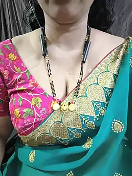 Snapshot of bhuvana555 chatting on 05-18-26, 05:57 bhuvana555 online show from 05-18-26, 05:57