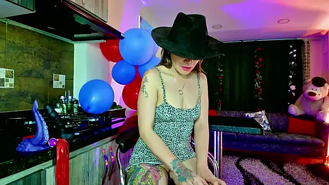 Snapshot of oriana_thomson2 chatting on 03-01-25, 02:15 oriana thomson2 online show from 03-01-25, 02:15