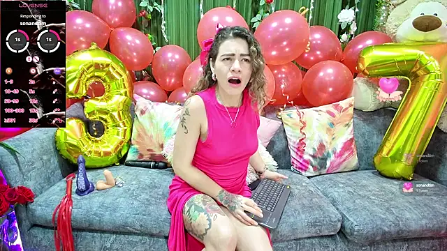 Snapshot of oriana_thomson2 chatting on 03-17-25, 01:46 oriana thomson2 online show from 03-17-25, 01:46