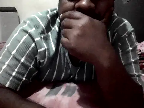 Snapshot of laxman2323 chatting on 03-18-26, 06:22 laxman2323 online show from 03-18-26, 06:22