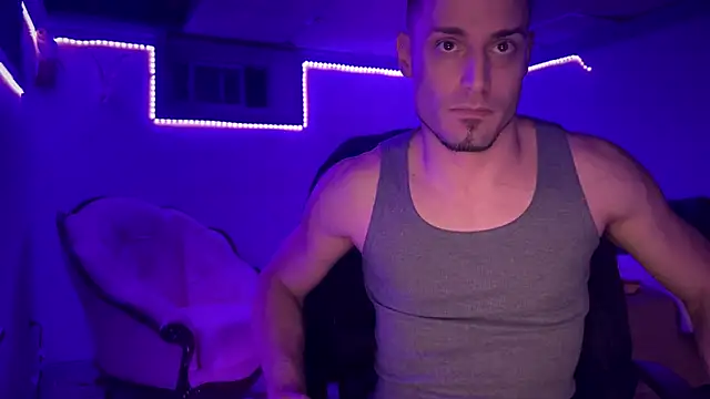 hot shot 13 online show from 12-11-24, 08:04