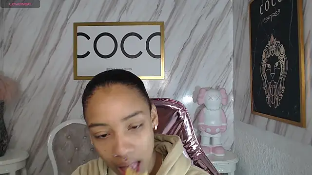 Violeth b online show from 02-11-25, 12:48