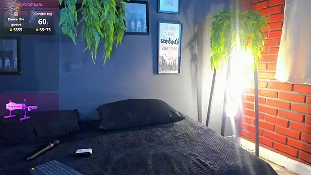 Snapshot of RivenFerretty chatting on 12-26-24, 03:20 RivenFerretty online show from 12-26-24, 03:20