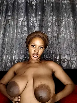 Snapshot of Sego_TeeTee chatting on 02-22-26, 10:19 Sego TeeTee online show from 02-22-26, 10:19