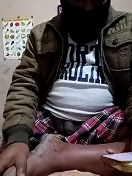 Snapshot of punjabimunda28 chatting on 02-11-25, 05:58 punjabimunda28 online show from 02-11-25, 05:58