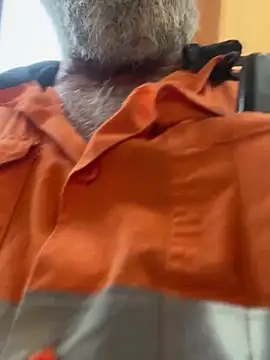 Snapshot of ausbod chatting on 12-05-24, 07:17 ausbod online show from 12-05-24, 07:17