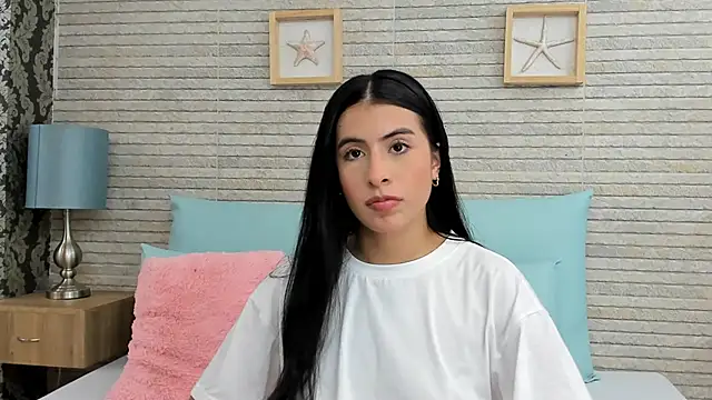 Snapshot of IssabellaLopez chatting on 12-03-24, 07:55 IssabellaLopez online show from 12-03-24, 07:55