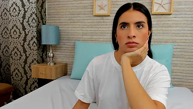 Snapshot of IssabellaLopez chatting on 12-13-24, 11:17 IssabellaLopez online show from 12-13-24, 11:17