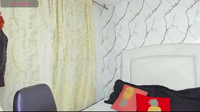 Snapshot of victoriia_sweet_ chatting on 06-02-26, 10:39 victoriia sweet online show from 06-02-26, 10:39