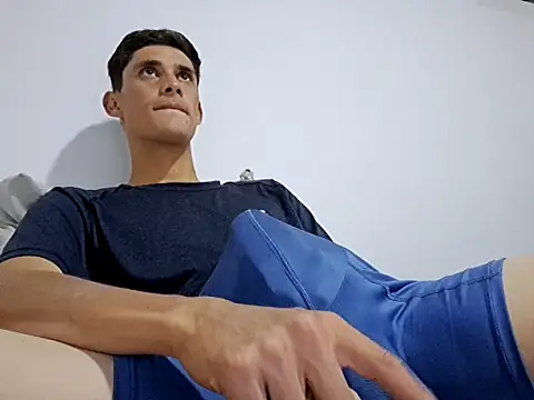 Snapshot of Flaco20xx chatting on 04-06-26, 01:14 Flaco20xx online show from 04-06-26, 01:14