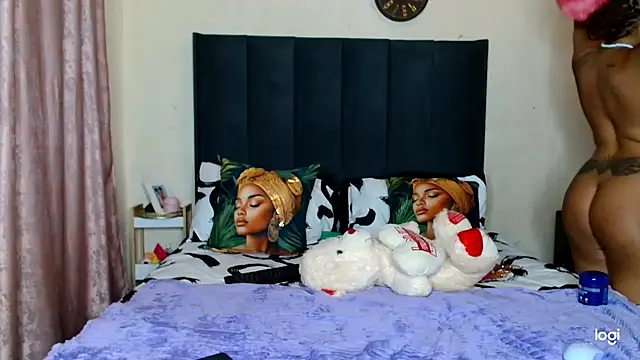 quenliyasa online show from 11-14-25, 06:17