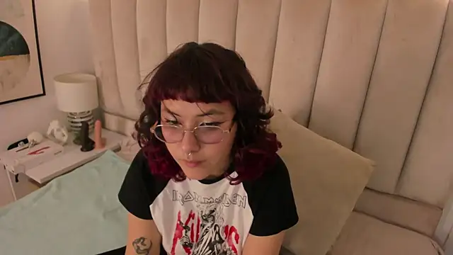 Snapshot of Haru_Bonny chatting on 11-28-25, 07:49 Haru Bonny online show from 11-28-25, 07:49