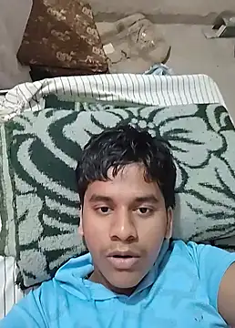 Snapshot of somelb chatting on 03-01-25, 09:29 somelb online show from 03-01-25, 09:29