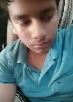 Snapshot of somelb chatting on 03-20-25, 07:14 somelb online show from 03-20-25, 07:14