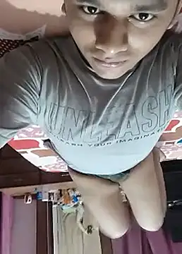 Snapshot of somelb chatting on 09-14-25, 10:36 somelb online show from 09-14-25, 10:36