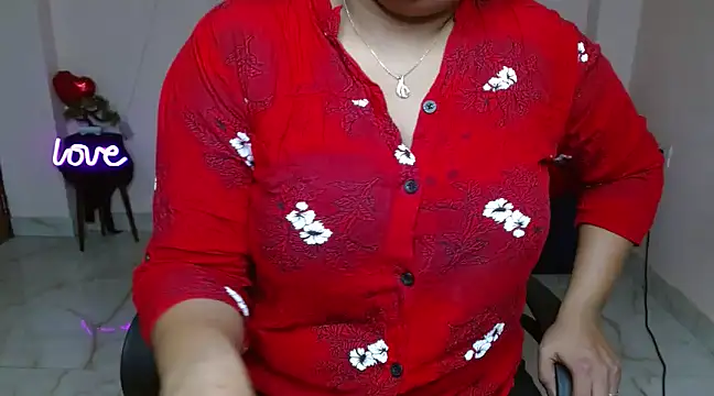 Snapshot of Naughty_Ayesha1 chatting on 02-21-25, 03:45 Naughty Ayesha1 online show from 02-21-25, 03:45