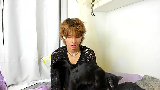 Snapshot of santy-kitty chatting on 02-20-25, 06:28 santy-kitty online show from 02-20-25, 06:28