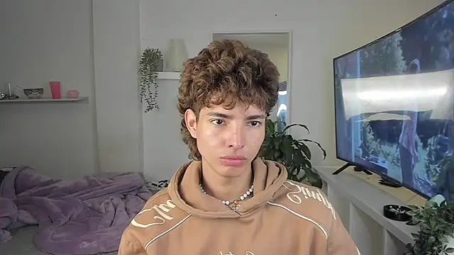 Snapshot of santy-kitty chatting on 11-22-25, 04:00 santy-kitty online show from 11-22-25, 04:00