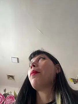 Snapshot of EemaHaruki chatting on 03-07-25, 04:22 EemaHaruki online show from 03-07-25, 04:22