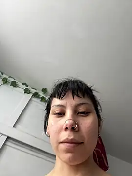 Snapshot of EemaHaruki chatting on 03-19-25, 06:44 EemaHaruki online show from 03-19-25, 06:44