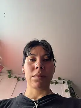 EemaHaruki online show from 04-15-26, 06:04