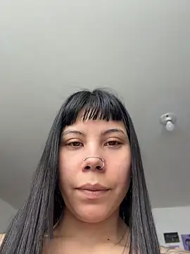 Snapshot of EemaHaruki chatting on 06-12-26, 07:24 EemaHaruki online show from 06-12-26, 07:24