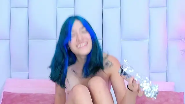 AlliciaKim online show from 03-09-25, 11:25