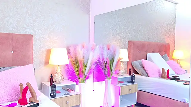 AlliciaKim online show from 10-13-25, 07:36