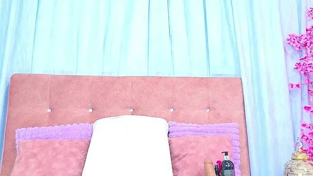 AlliciaKim online show from 11-26-25, 07:15