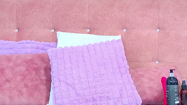 AlliciaKim online show from 12-03-25, 07:12