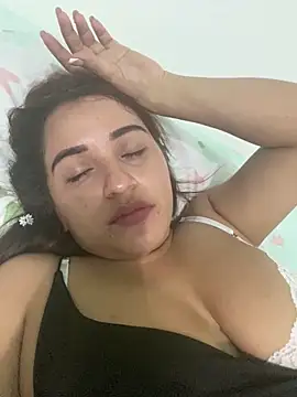 perlita05 online show from 03-19-25, 02:16